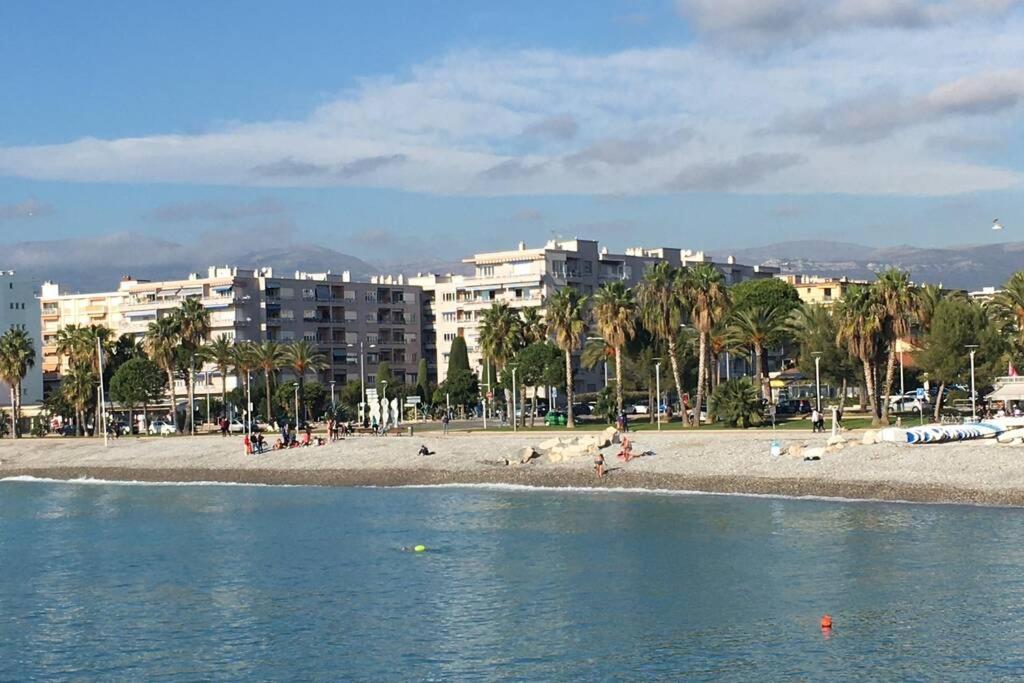 Charmant Appartement Bord De Mer, Plage Cagnes-sur-Mer Exterior photo